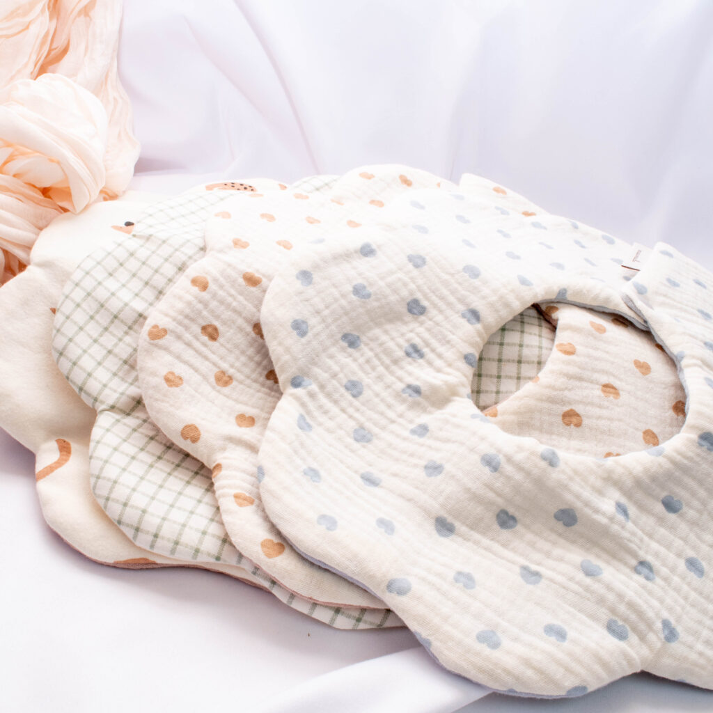 もくもくスタイ ⋆ オーダーページ 無料レシピ】丸みがかわいい、もくもく雲のスタイの作り方(ベビー) – cocca