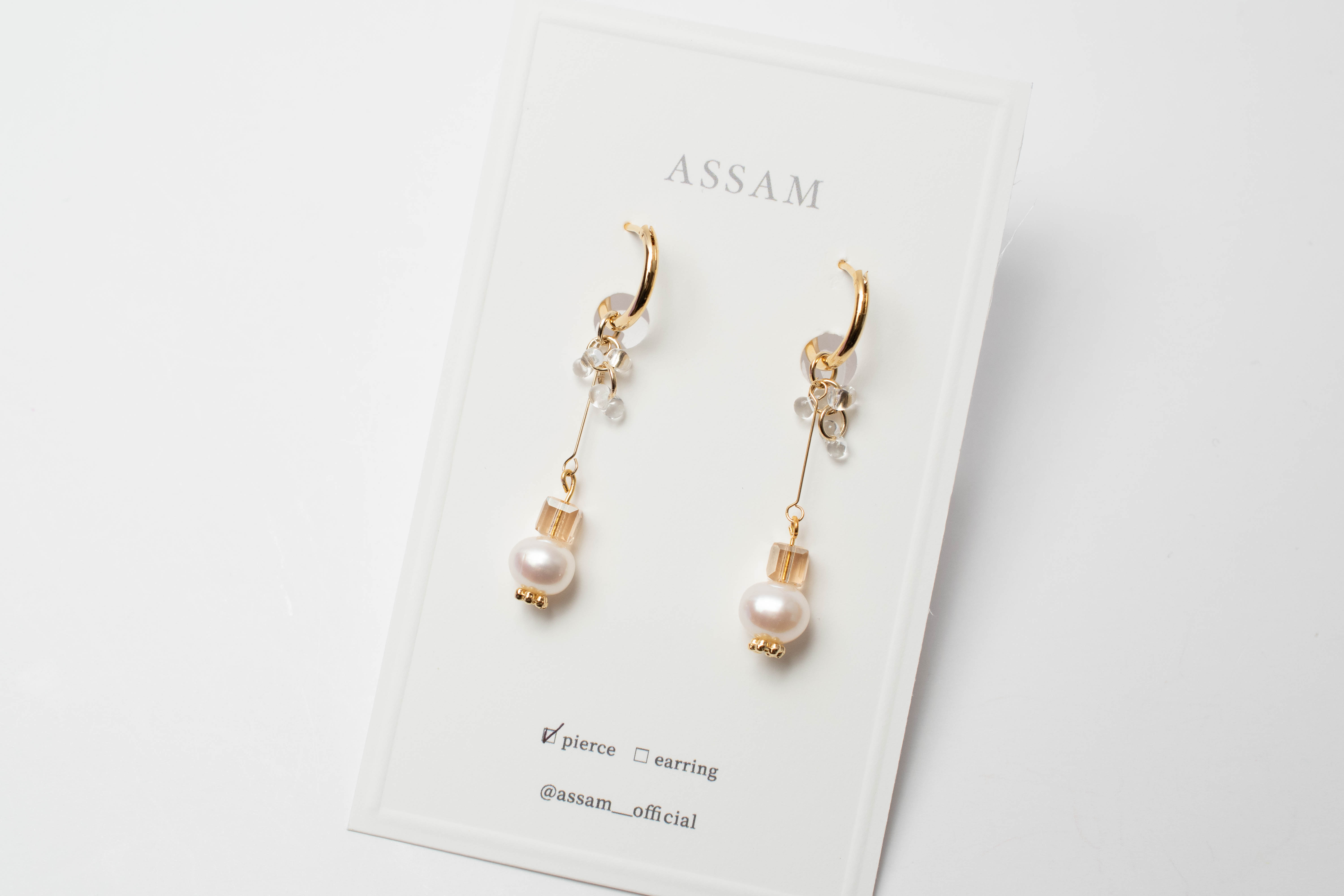 Assam様🌻淡水パールとガラスパールのフープピアス(K16GP)